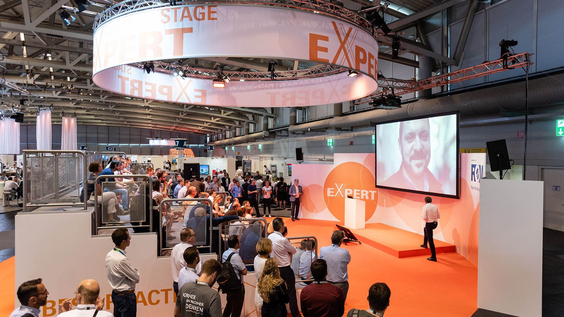 Expert Stage